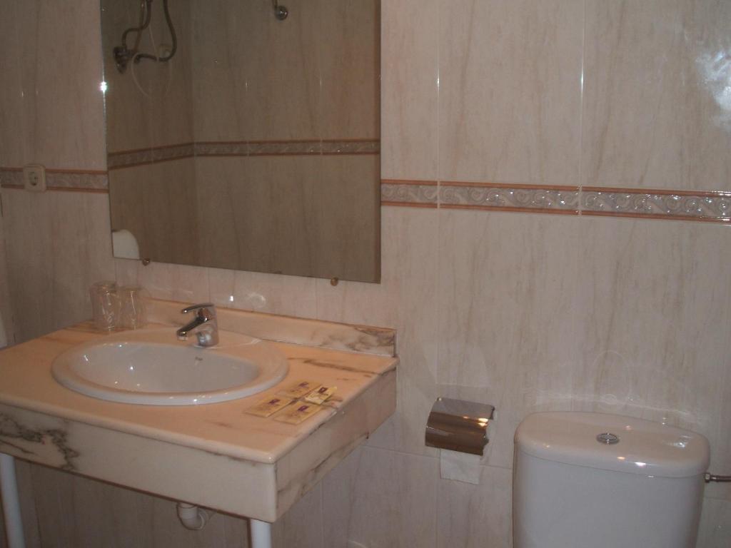 Hostal Centro Toledo Ruang foto