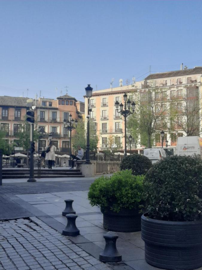 Hostal Centro Toledo Bagian luar foto