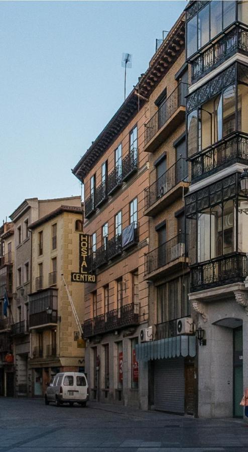 Hostal Centro Toledo Bagian luar foto